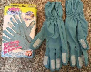 Magic Bristle Gloves2